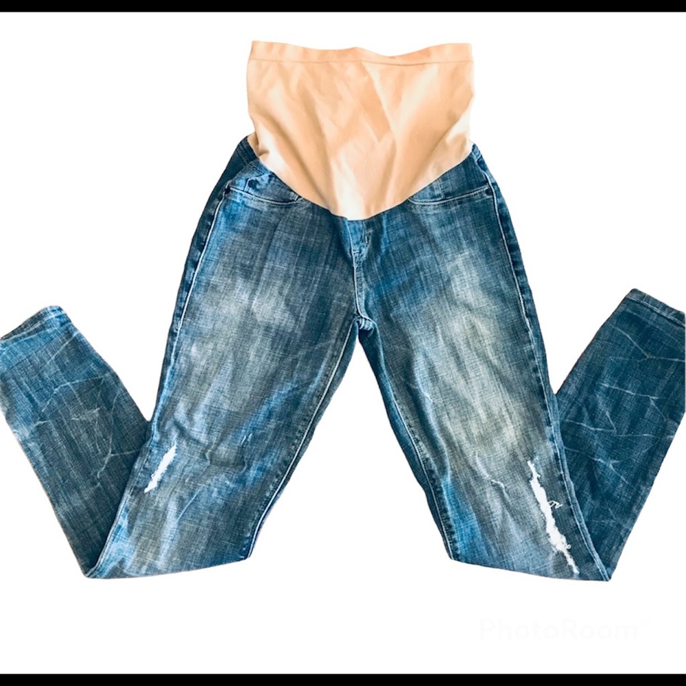 NWT Sold Design Lab Maternity Jeans Skinny Leg Stretch Denim Pants Distressed